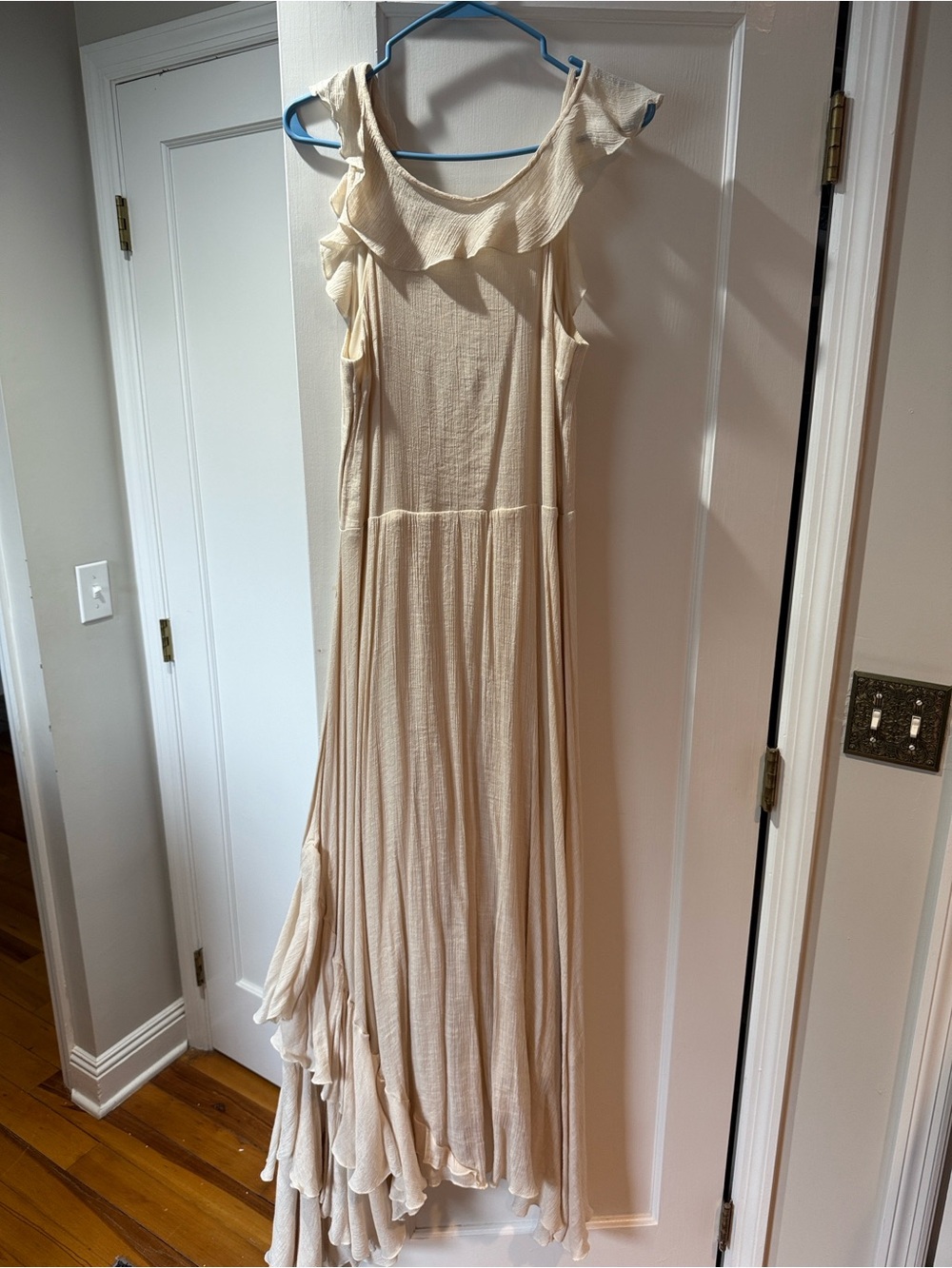 Mia Joy Kassandra Maxi Dress M